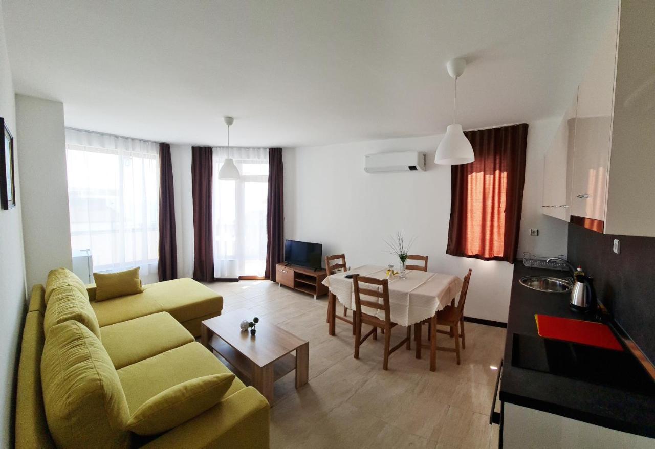 Aquamarine Apartments Sveti Vlas Extérieur photo