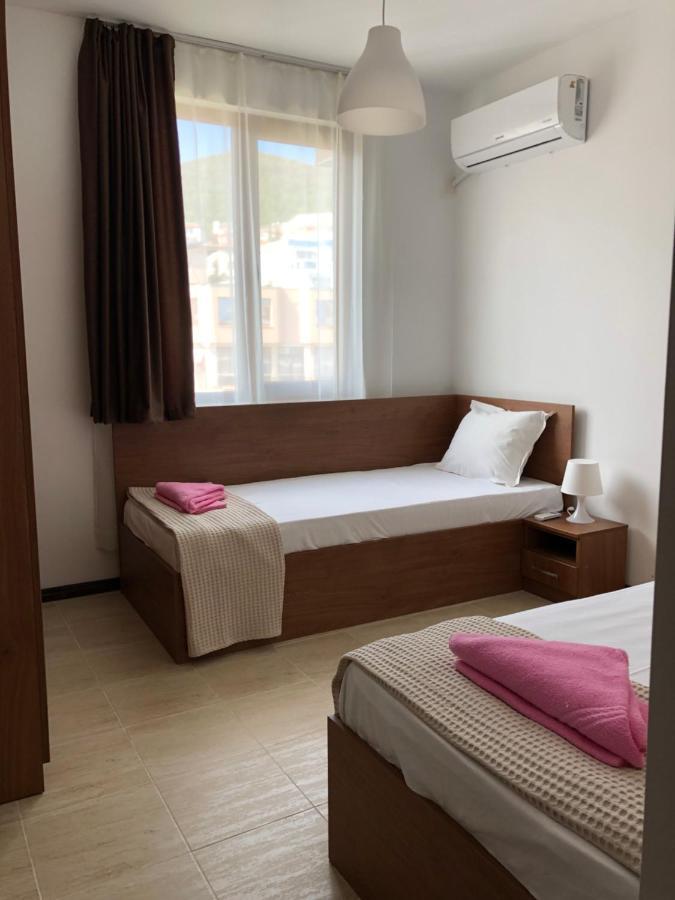 Aquamarine Apartments Sveti Vlas Extérieur photo