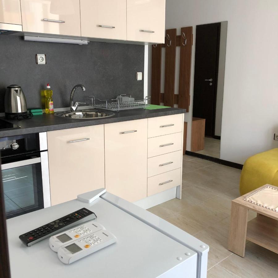 Aquamarine Apartments Sveti Vlas Extérieur photo