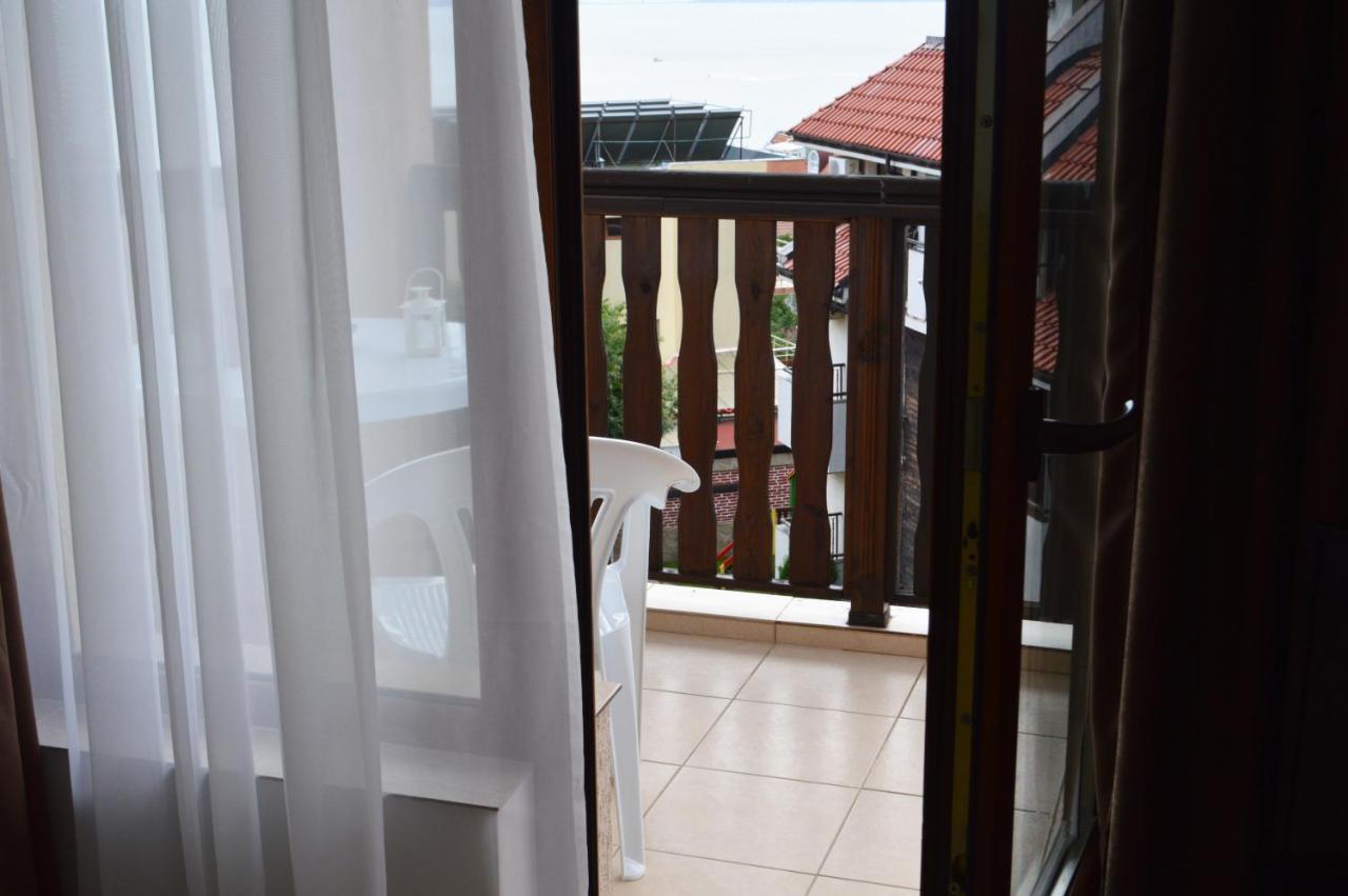 Aquamarine Apartments Sveti Vlas Extérieur photo