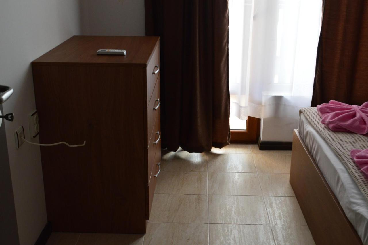 Aquamarine Apartments Sveti Vlas Extérieur photo